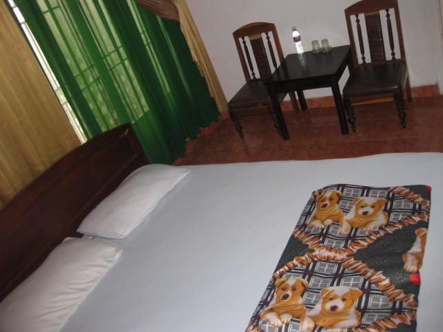 Duy Quang Hotel Bảo Lộc Esterno foto